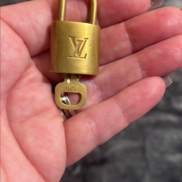 Louis Vuitton Gold Key Holder - Picture 2 of 4